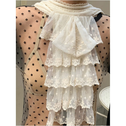 Vintage Court Style Lace Collar Off White Scarf